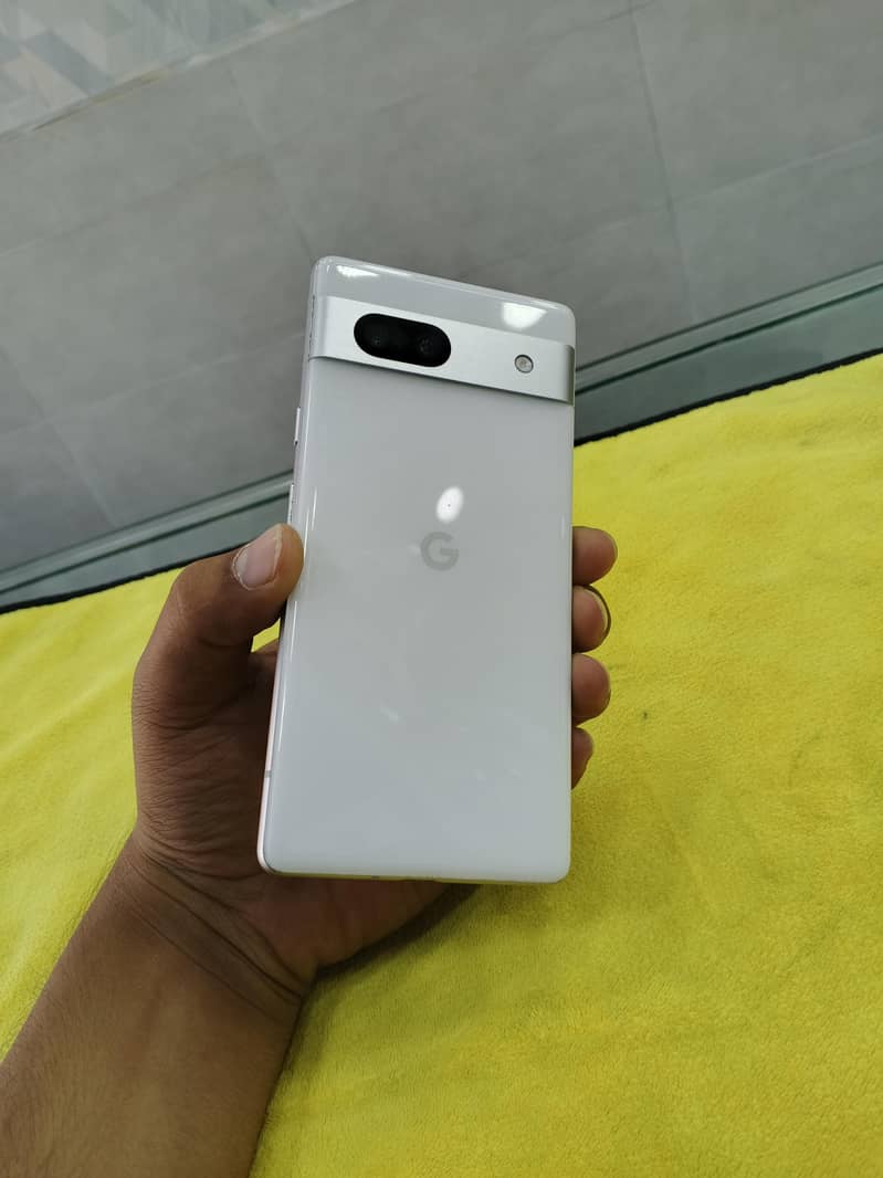 Google Pixel 7a 2