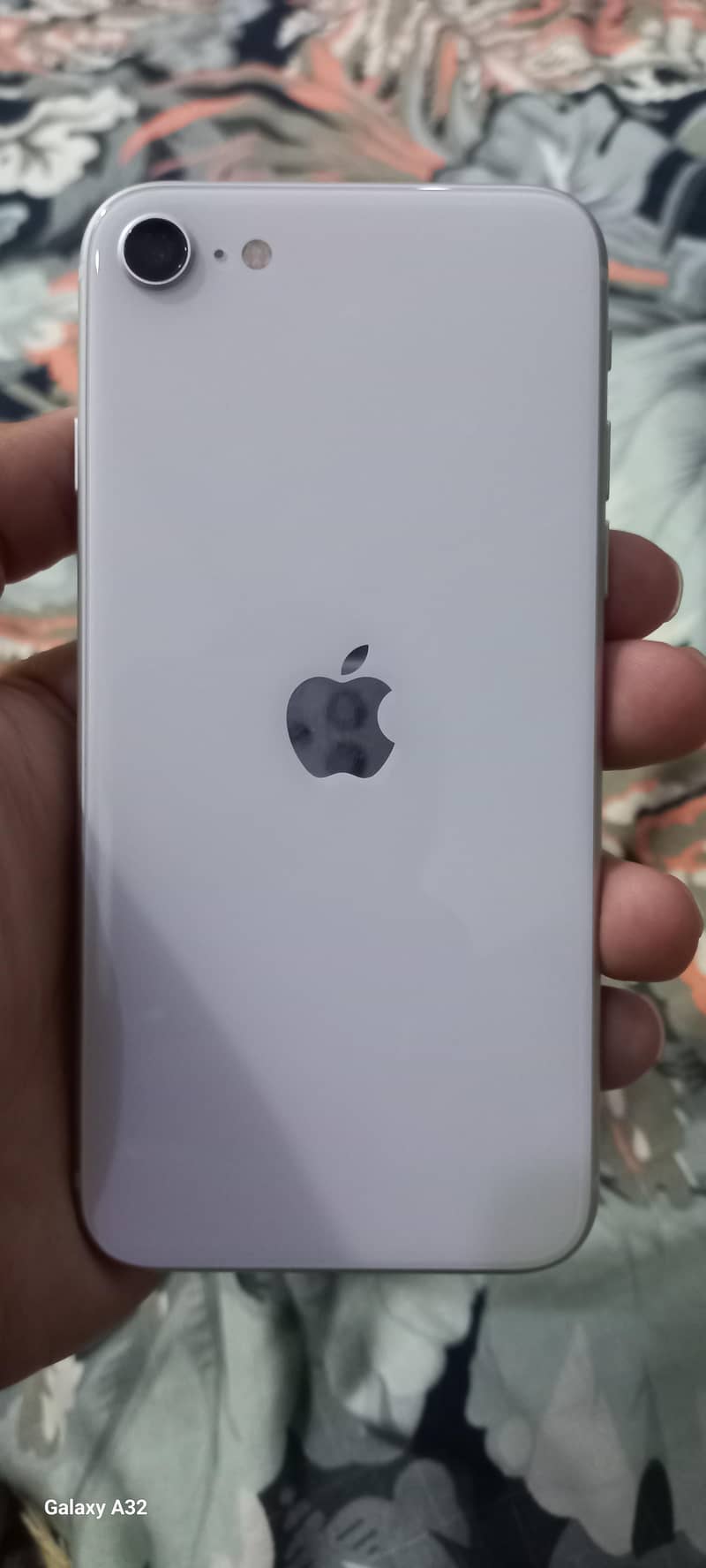 Apple iPhone SE 5