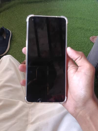 OPPO F21