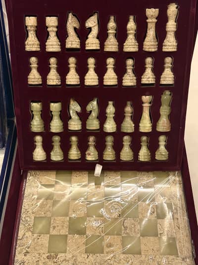 Marble Chess Set (export quality)