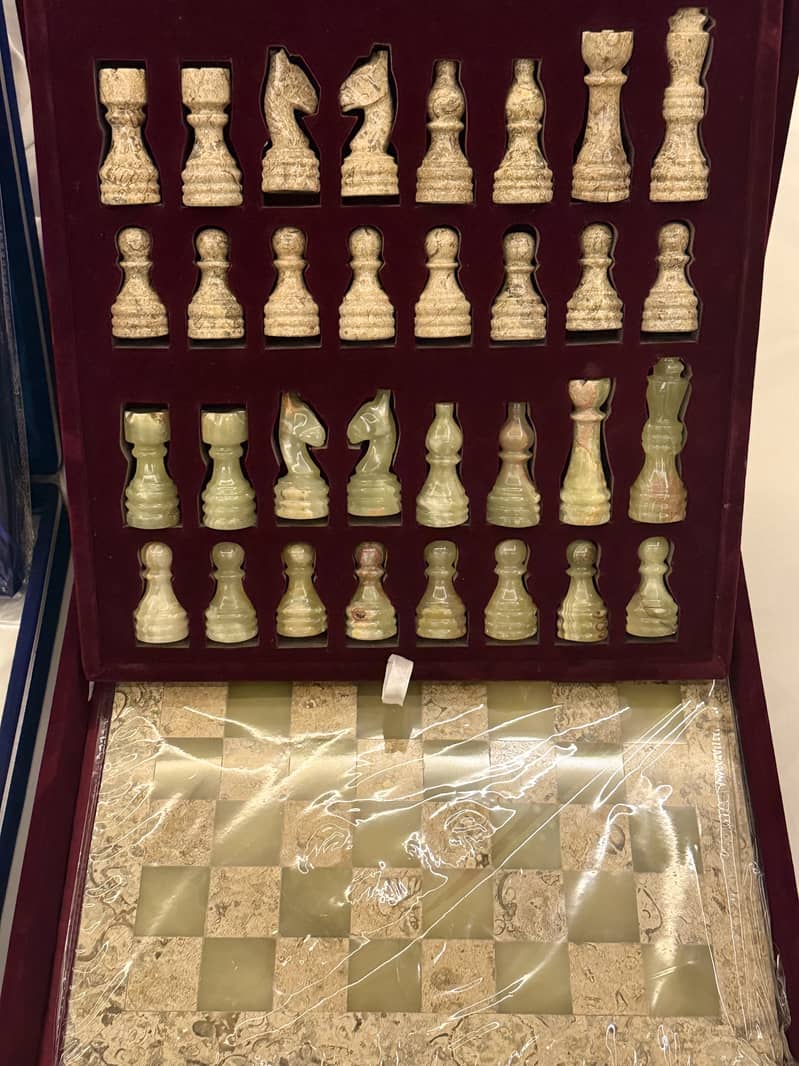 Marble Chess Set (export quality) 1
