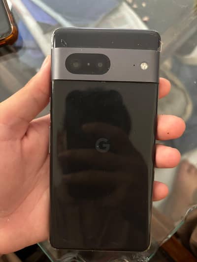Google Pixel 7 ha all good koi masla nahi ha bas pannal khatem ho jaya