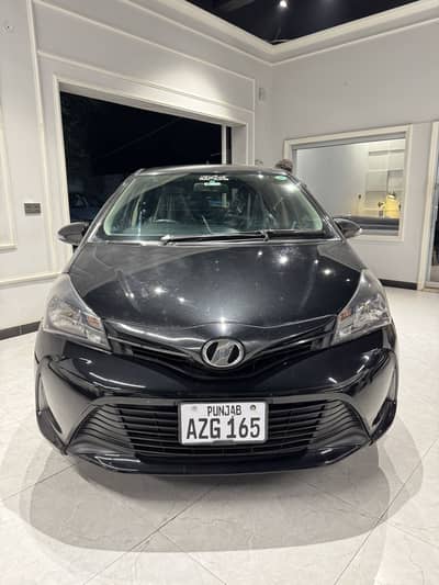 Toyota Vitz 2014