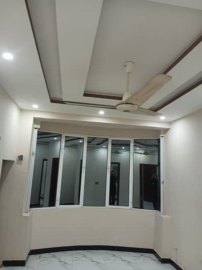G-11/3 FGEHA E-Type Fully Renovated First Floor Flat For Rent