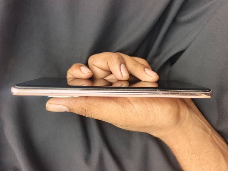 Infinix Zero 40 8
