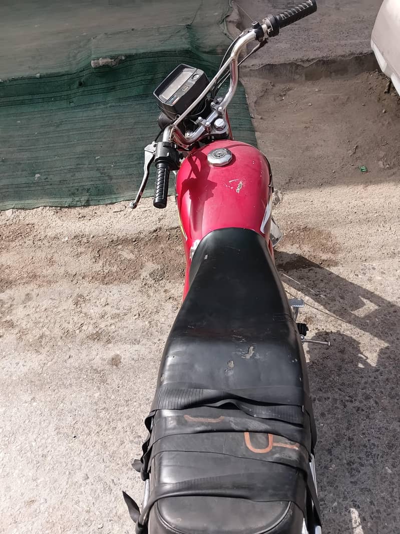 Racer 2016 Model 1
