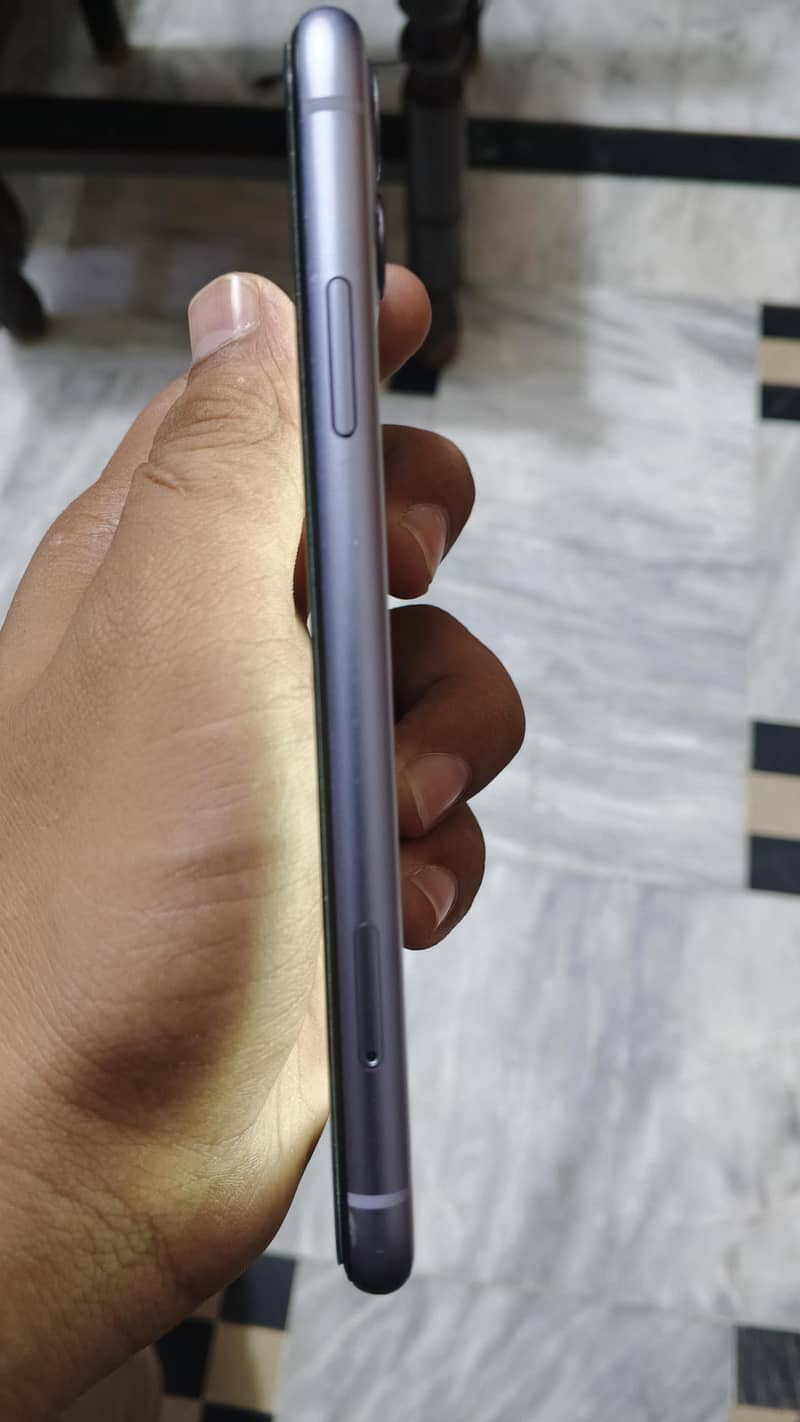 Apple iPhone 11 2