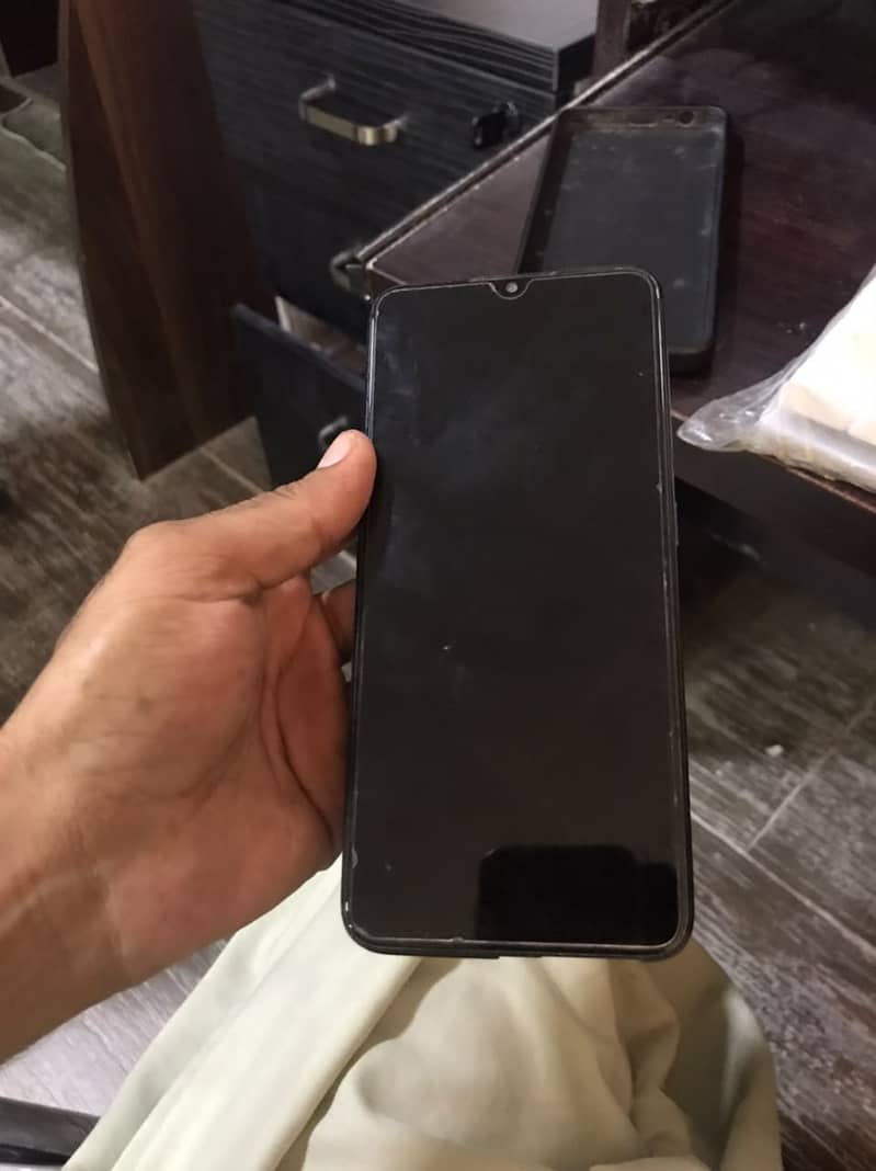 OPPO A5 4