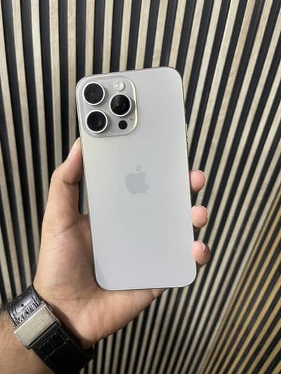 Apple iPhone 15 Pro Max