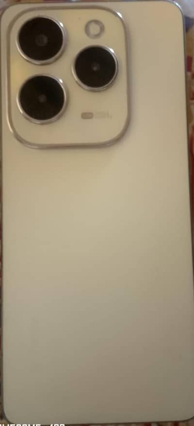Infinix Hot 40