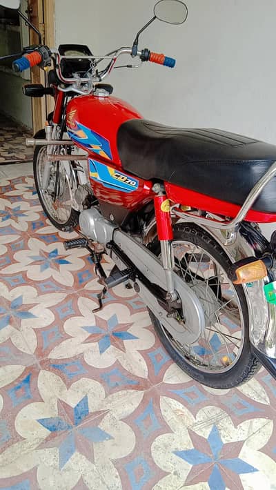 Honda CD 70 new bike hai fresh dubal Saman k sath location mandra
