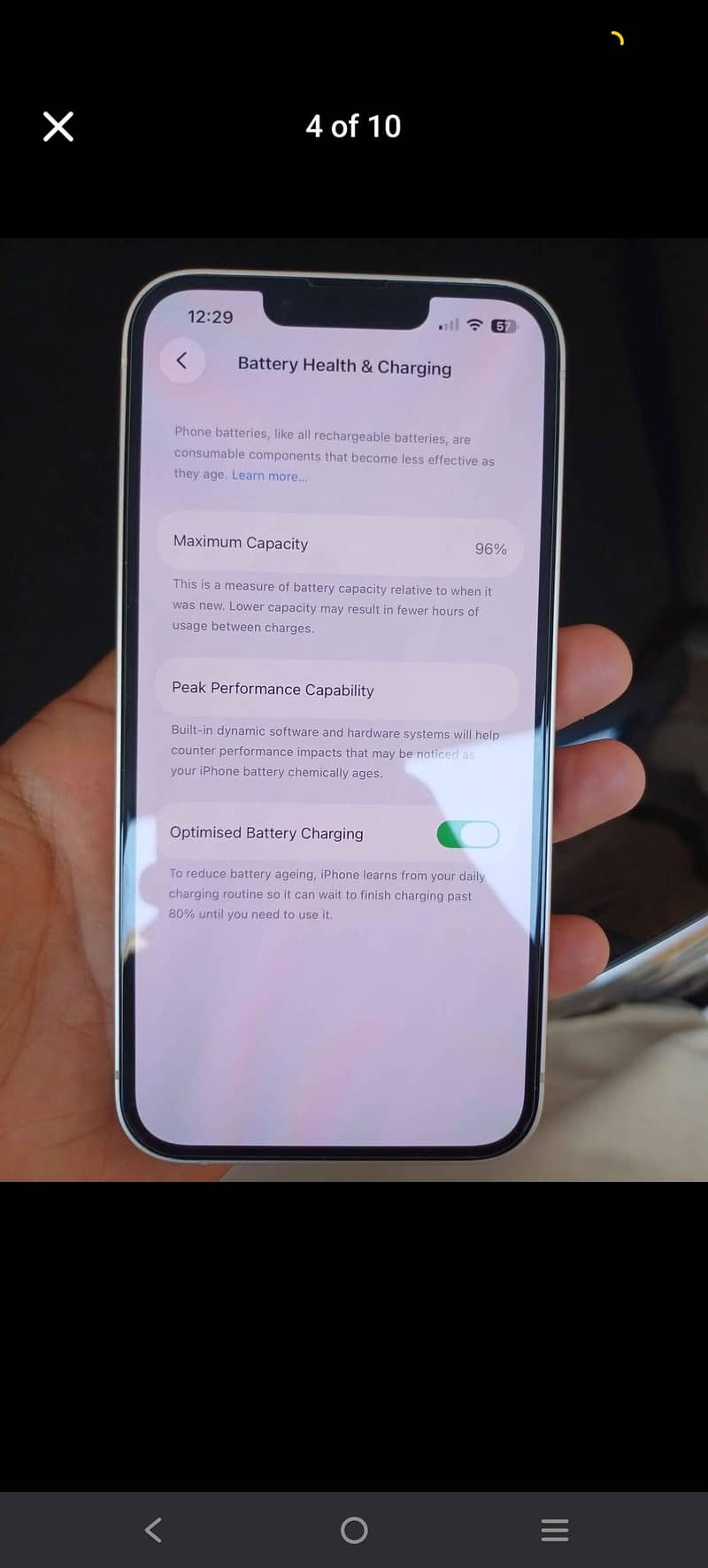 Apple iPhone 13 4