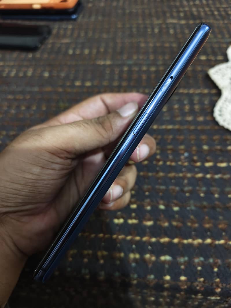 One Plus 7T 3