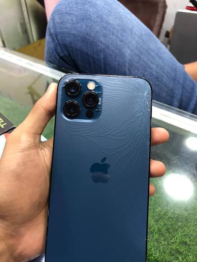 Apple iPhone 12 Pro