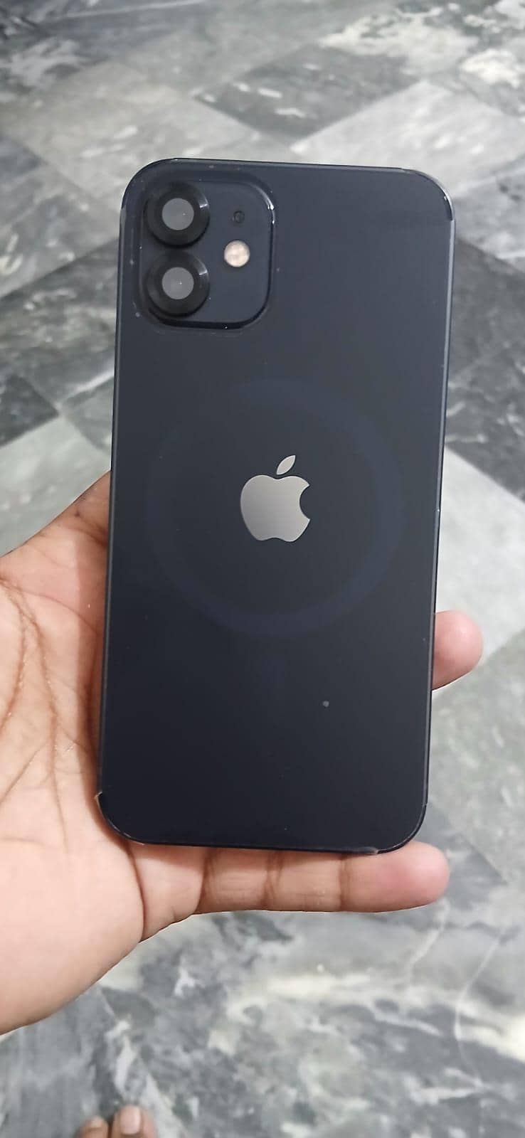 Apple iPhone 12 8