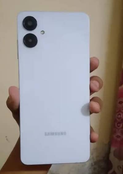 Samsung Mobile A06 mobile hai buhuta acha hai