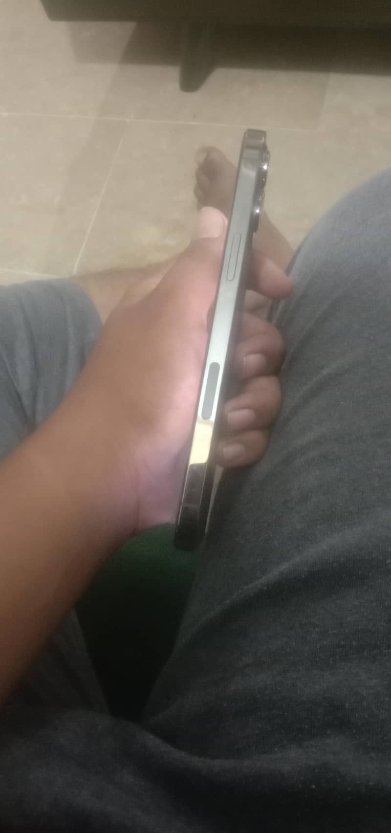 Apple iPhone 12 Pro Max 4
