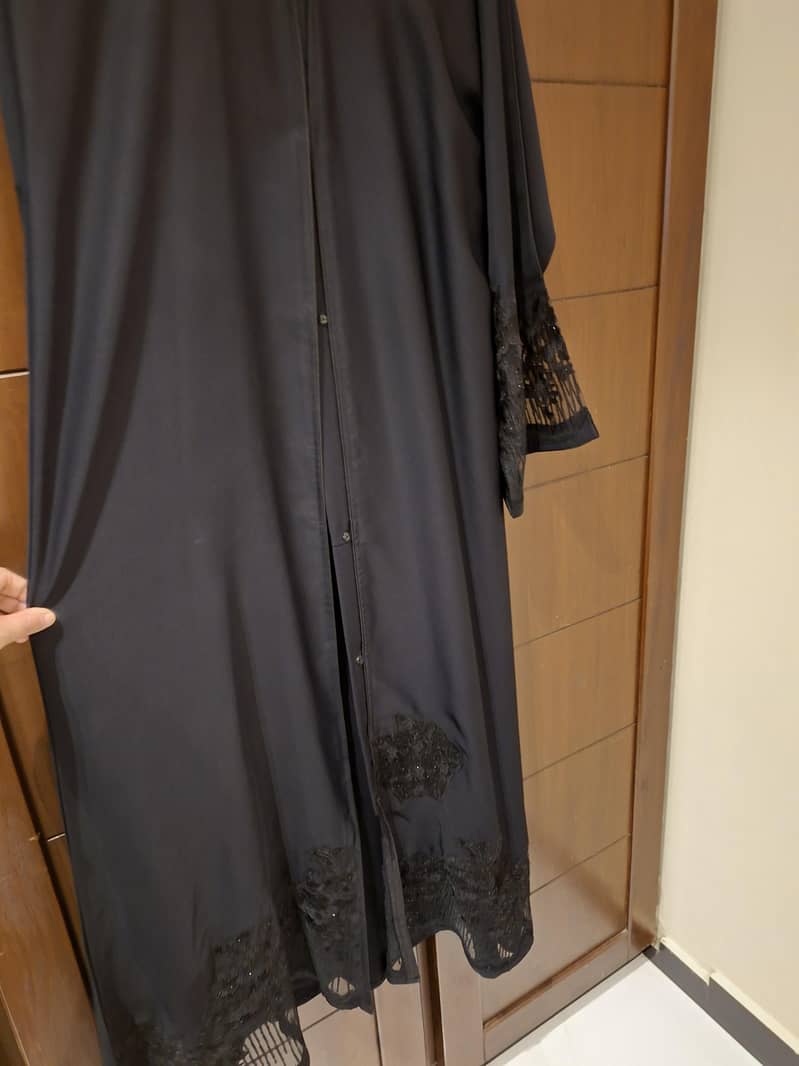 abaya 4