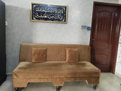 3 seater sofa
