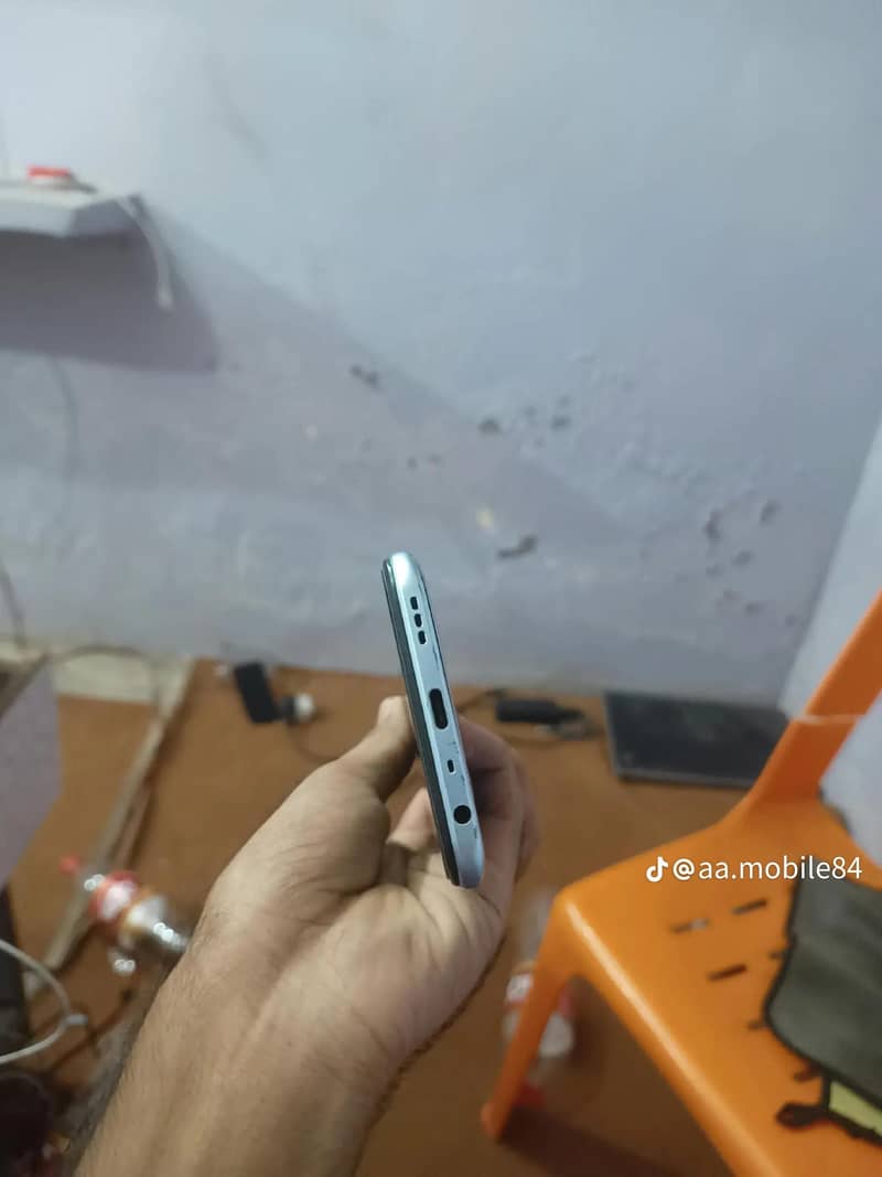 OPPO A54 3