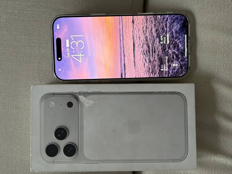 Apple iPhone 17 Pro Max 6