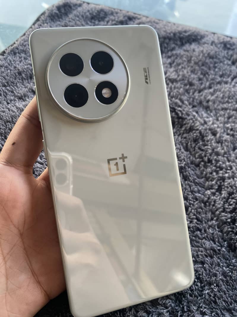 One Plus Ace 5 4