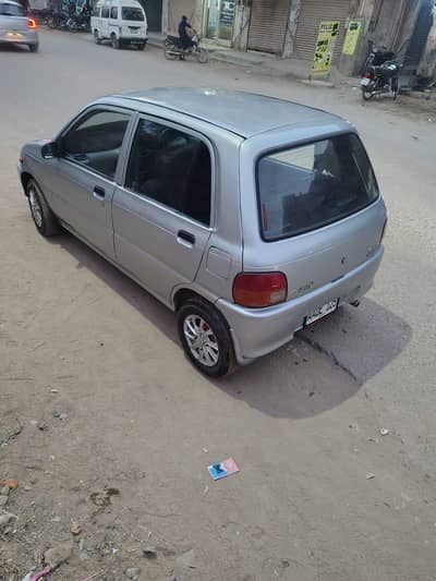 Daihatsu Cuore 2010