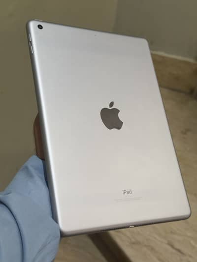 iPad 5th Generation 32GB
