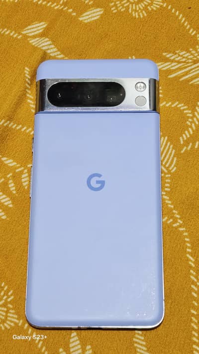 Google Pixel 8 Pro