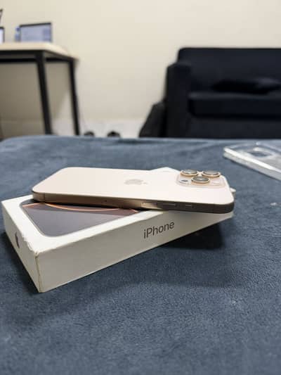 Iphone 16 pro max 256 GB (98% battery health 284 cc)