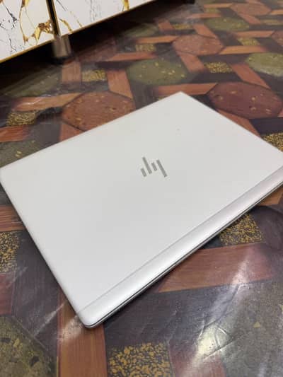 HP laptop core i5 8 generation