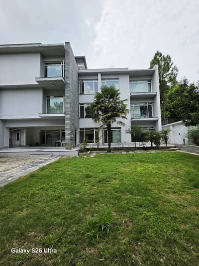 Executive rooms for rent in Abbottabad
