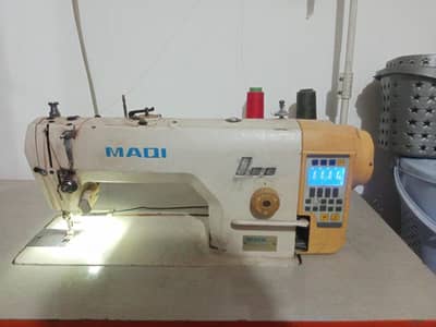Singer/juki sewing machine
