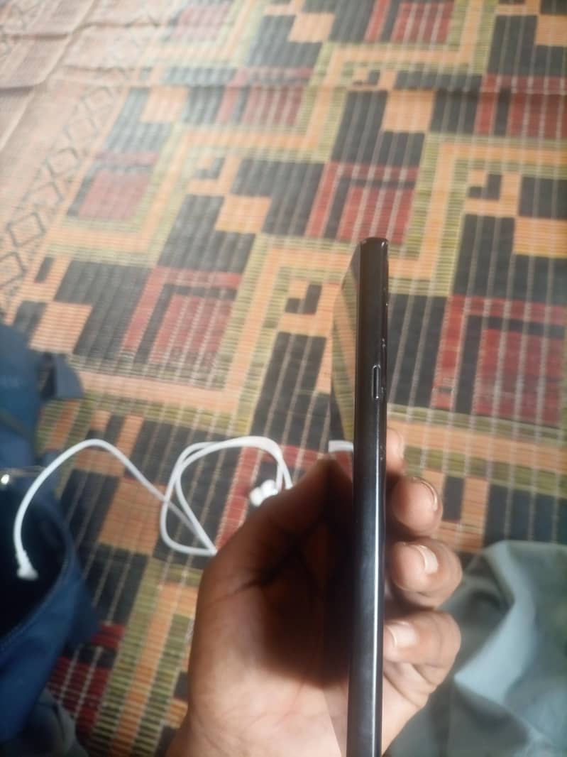 Samsung Mobile Note 9 3