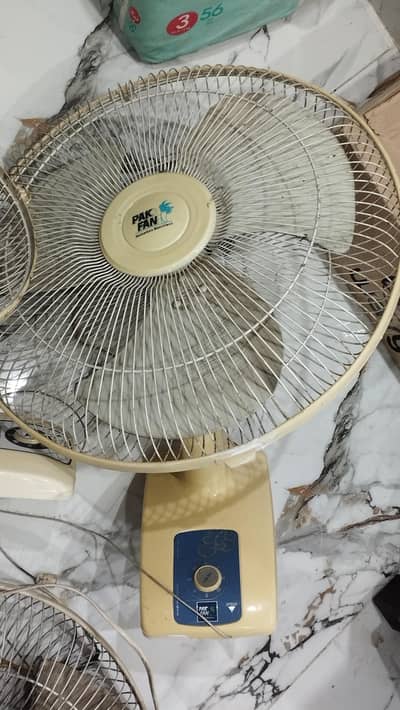 10/9 Condition fan for sale 4 fans available
