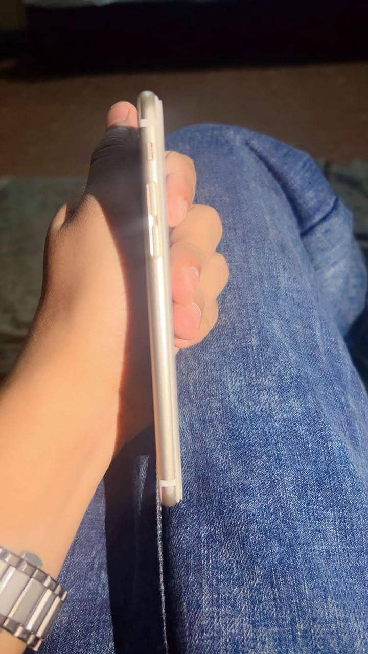 Apple iPhone 6 2