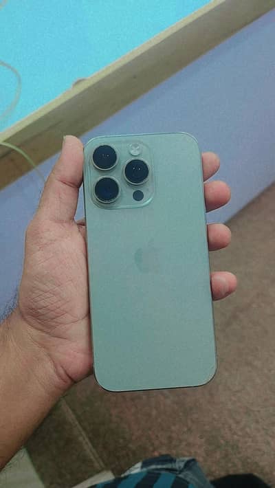 Apple iPhone 16 Pro non pta factory physical esim (read add)