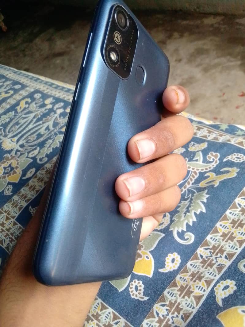 itel A27 4