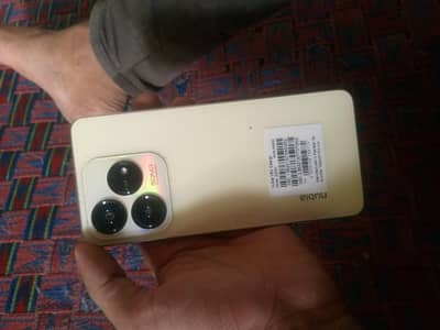 Zte nubia V60 Design