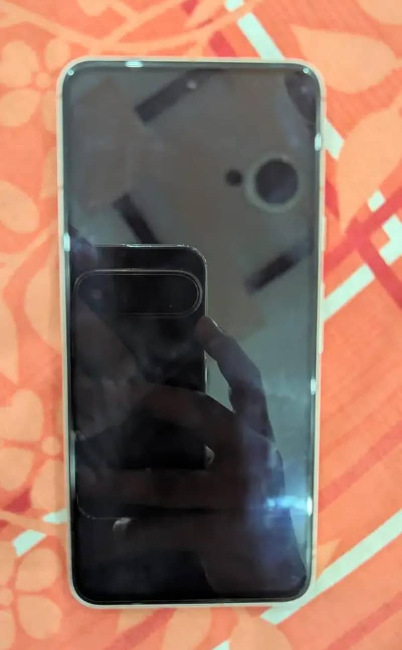 Google Pixel 8 approved 1
