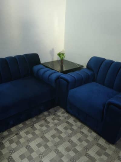 4 seter sofas blue valvet