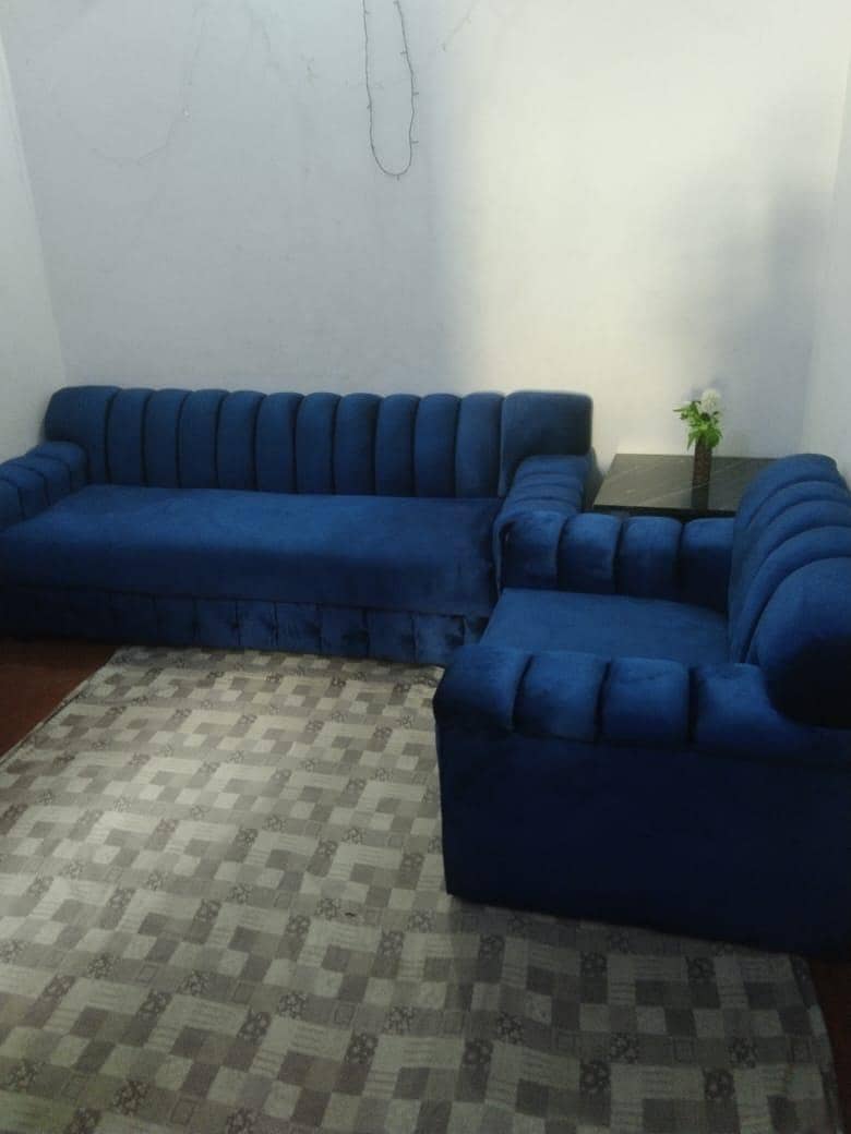 4 seter sofas blue valvet 3