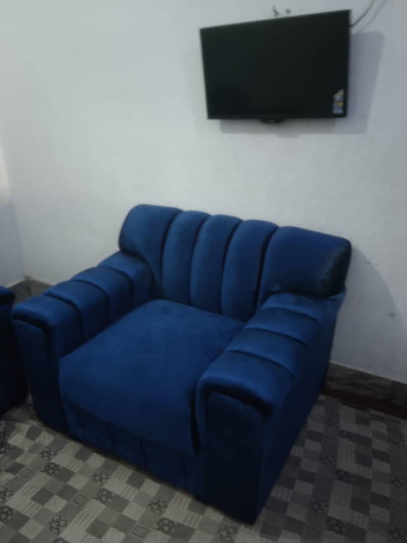 4 seter sofas blue valvet 4