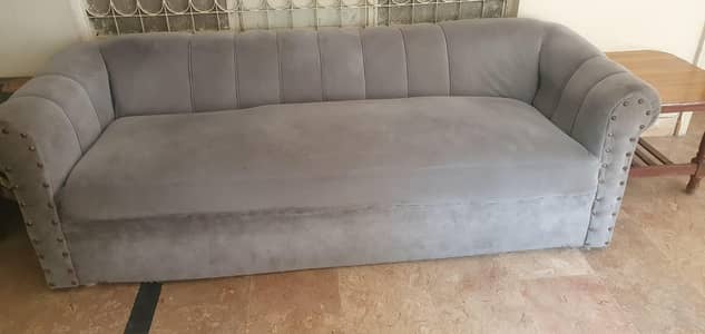 urgen sale sofa set 3,2,1