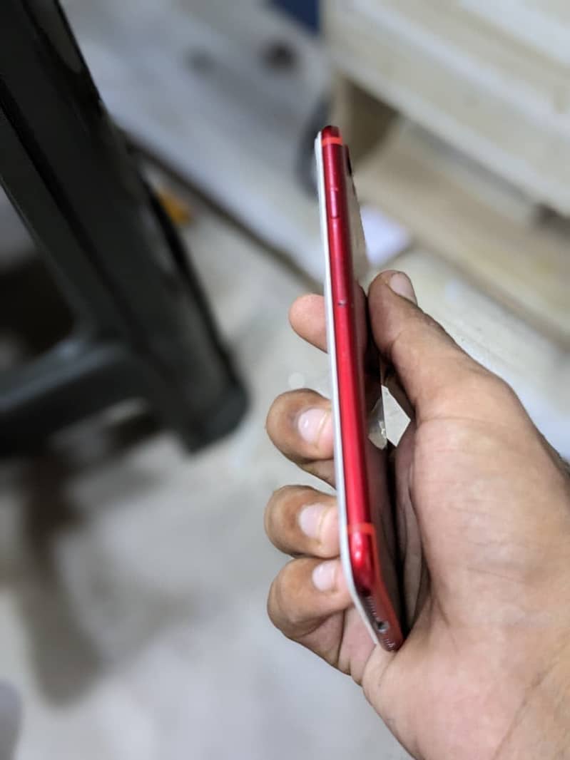 Apple iPhone 7 5