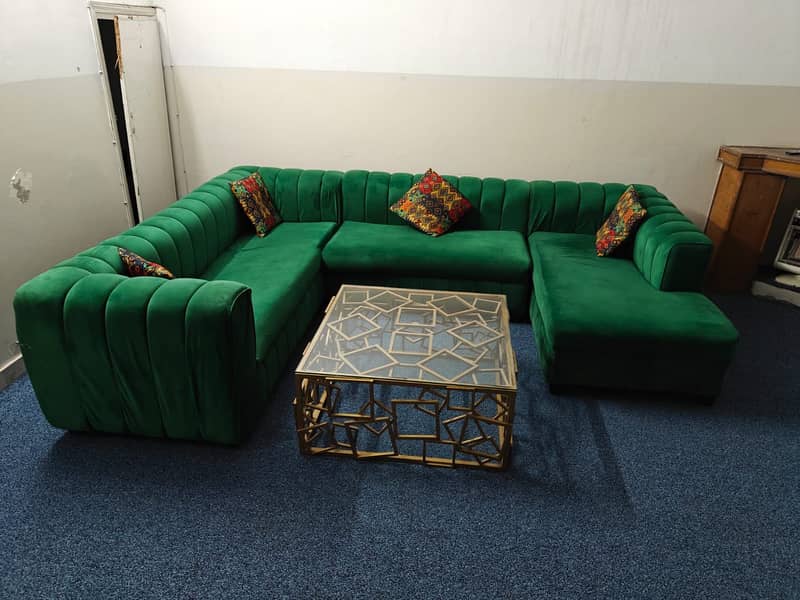 L Shapped Sofa and Centre Table 0