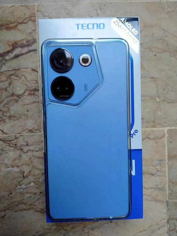 Tecno CAMON 20 1