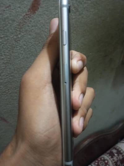 Apple iPhone 6S