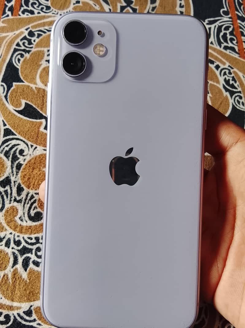 Apple iPhone 11 0
