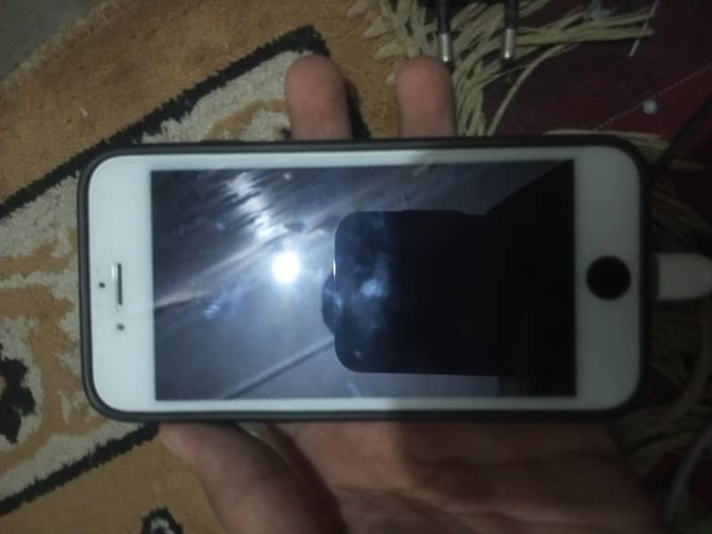Apple iPhone 6S 3